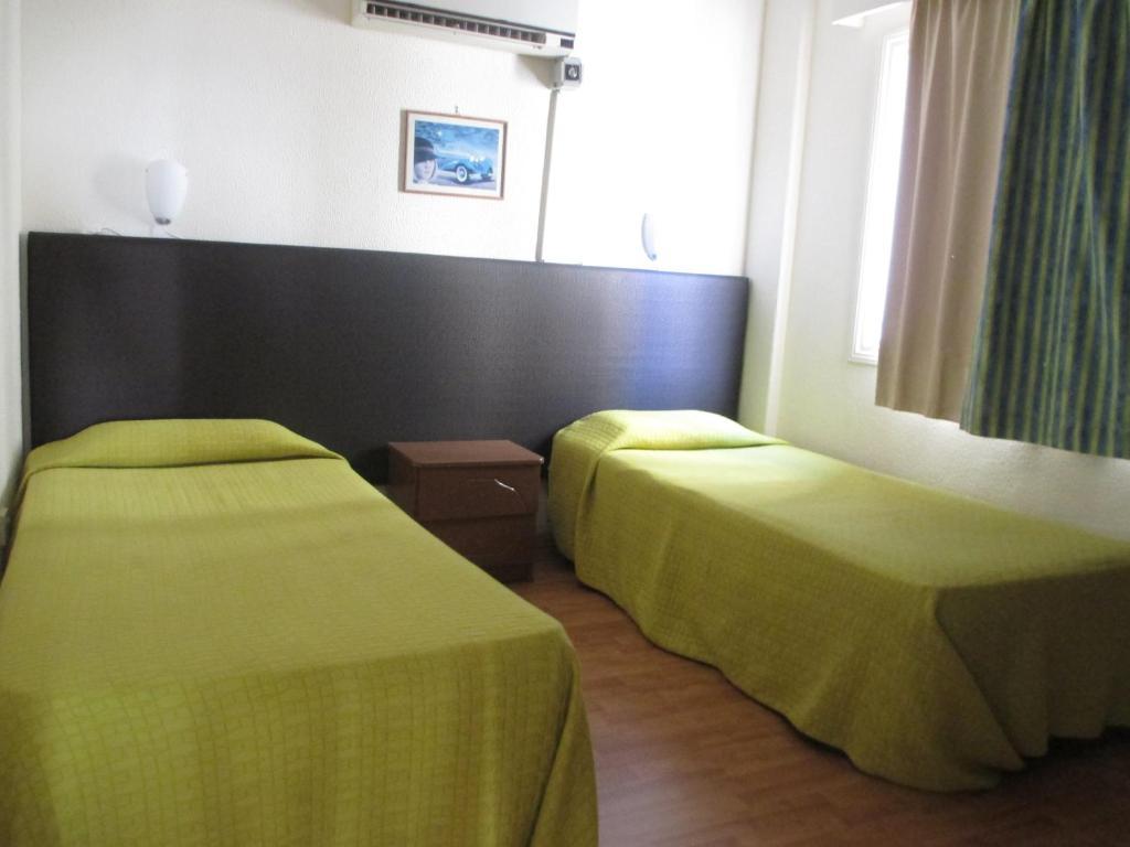 Pasianna Hotel Apartments Ларнака Номер фото