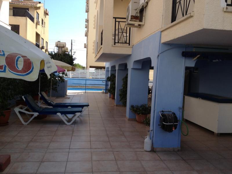 Pasianna Hotel Apartments Ларнака Экстерьер фото